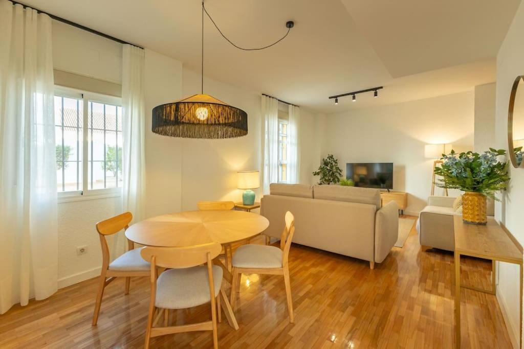 Triana Deluxe By Valcambre Appartement *